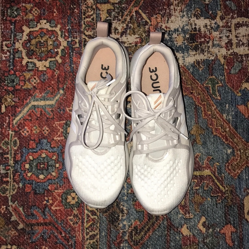 Adidas Edge Bounce Sneakers - Picture 2 of 3
